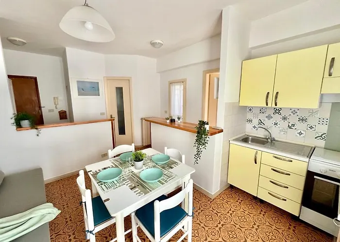 100m Dal Mare, Garage, Terrazza & Ac, Sea Nest Alassio